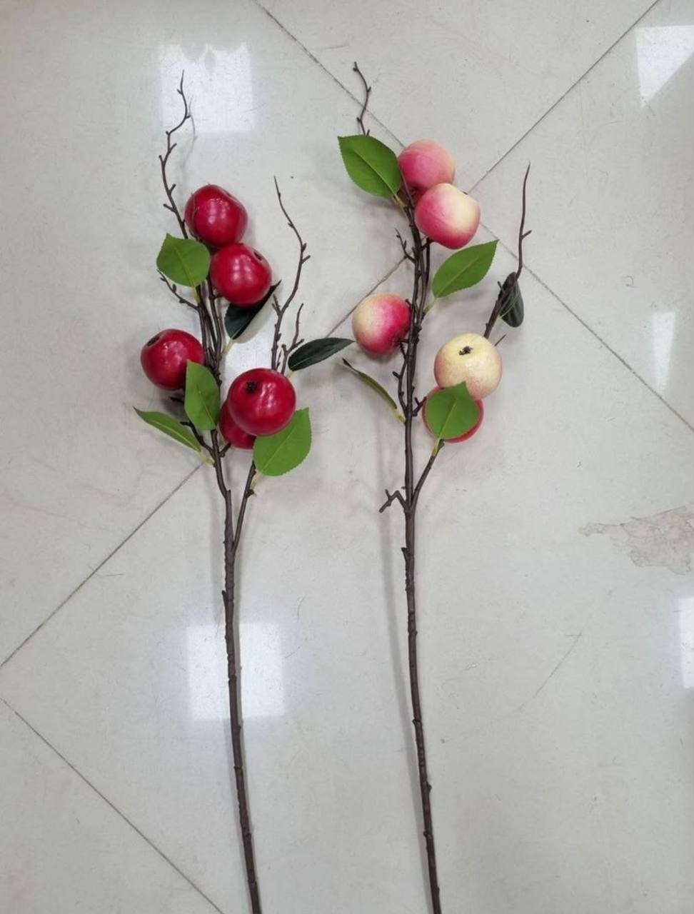 شاخه سیب دورنگ مصنوعی وارداتی۶میوه